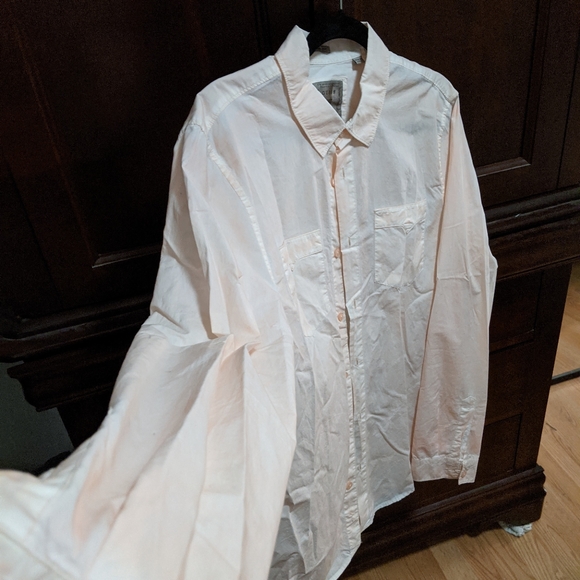 Guess Men's Button Shirt - Rose / Salmon - Picture 2 of 4